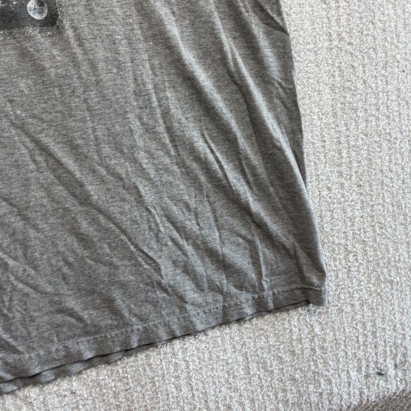 VTG 90s Logo Athletic Grey T-Shirt Sz XL Soccer, Football, Hockey & BB Print - Picture 5 of 16